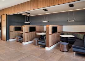 Courtyard by Marriott Bettendorf 3