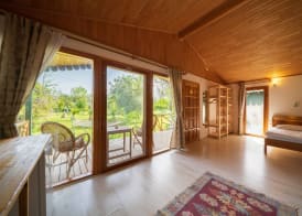 Etenna Beach Bungalows 4