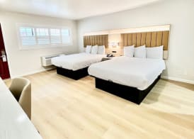 Nob Hill Motor Inn -Newly Updated Rooms! 3