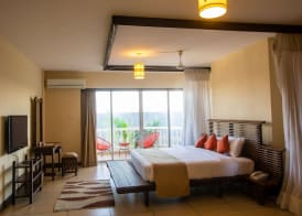 CityBlue Creekside Hotel & Suites 5