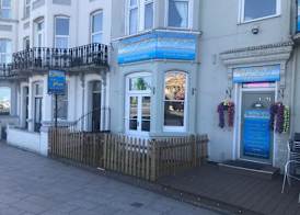 Henry's On The Prom 2