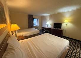 Norwood Inn & Suites By BlissPoint 3