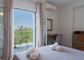 Captain's Apartments in Olive Grove 3