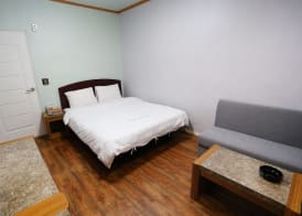 Alps Hotel 4