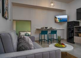 Andy's & Hari's Elegant Town Studios, by ZanteWize 3