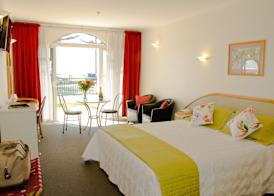 Beachfront Motel 5