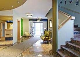 Holiday Apartments by Das Grüne Hotel zur Post - 100 % BIO & Villa Ceconi 2