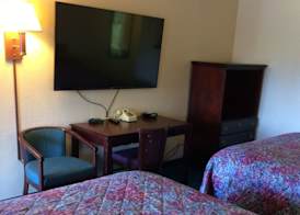 Oak Motel 5