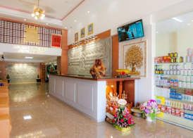 Seventh Heaven Hotel and High Bar 2