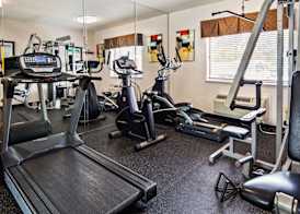 Best Western Plus Northwest Inn & Suites 4