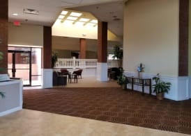 Days Inn & Suites by Wyndham Tallahassee Conf Center I-10 2