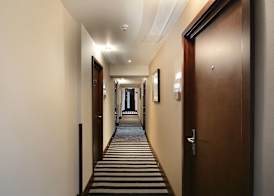 PARK GRAND LANCASTER GATE 4