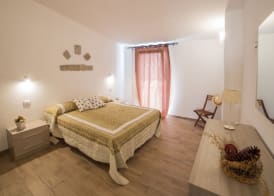 Olbia Domus Inn 4