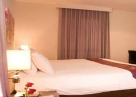 Paradiso Boutique Suites 5