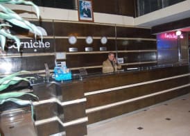 Hotel De La Corniche 4