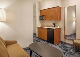Fairfield Inn and Suites by Marriott Napa American Canyon 3