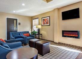 Comfort Inn Clinton 3