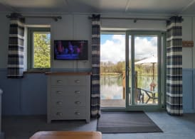 Lynstone Lakes 2