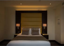 St George's Hotel - Wembley 5