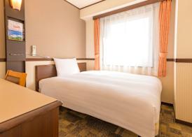 Toyoko Inn Toyama Station Shinkansen 2 4