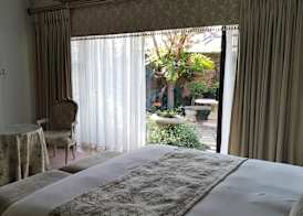 Royal Ridge Guesthouse 4