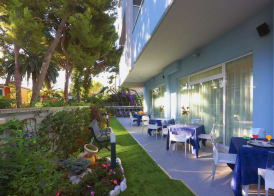 Aurea Hotel 3