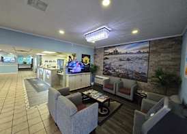 Days Inn by Wyndham Livonia Canton Detroit 4