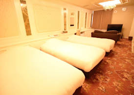Royal Hotel Shinokubo 5