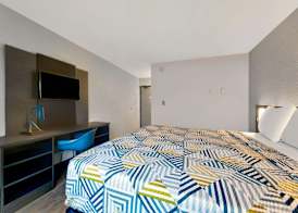 Motel 6 Oak Creek, WI 5