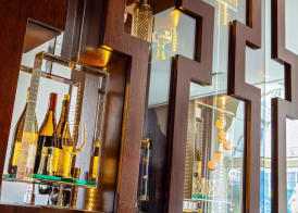 Hotel Adagio, Autograph Collection 5