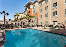 Hampton Inn & Suites San Bernardino 4