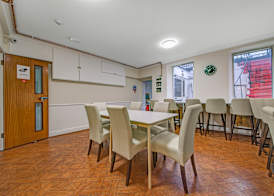OYO 24 Sussex, London Paddington 4