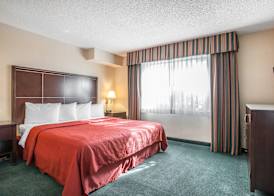 QUALITY INN & SUITES 2