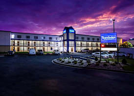 Travelodge By Wyndham Fort Wayne North 5