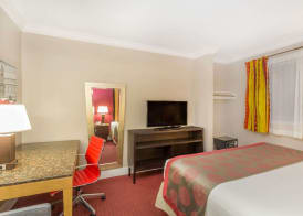 Ramada by Wyndham Miami Springs/Miami International Airport 5