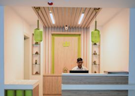 Hotel Le Roi Express Karol Bagh 2