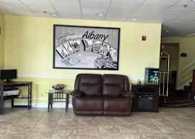 Super 8 by Wyndham Albany 2
