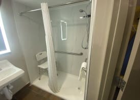 Days Inn by Wyndham El Paso West 5