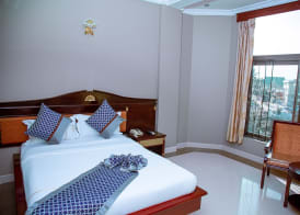 Greenlight Hotel 3