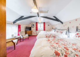 Yallands Farmhouse 5