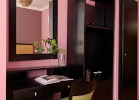 Delphi Art Hotel 3