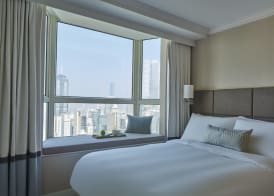 Two MacDonnell Road 3