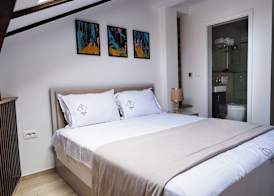 HOTEL TREVA 4