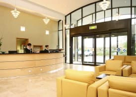 Cranfield Management Development Centre 4