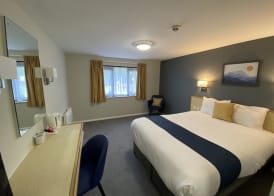 Days Inn by Wyndham Sedgemoor M5 4