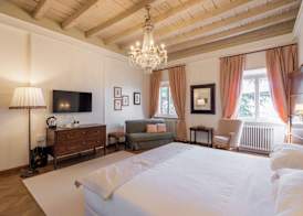 FORESTERIA di PALAZZO RADICI 5