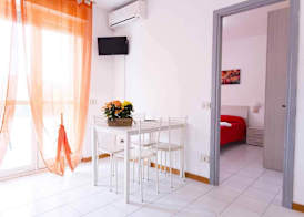 Residence with pool in Luni Mare 4