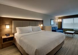 Holiday Inn Express & Suites MT STERLING NORTH by IHG 2