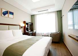 Stanford Hotel Busan 5