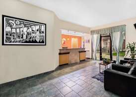 SUPER 8 BY WYNDHAM WILLITS 3